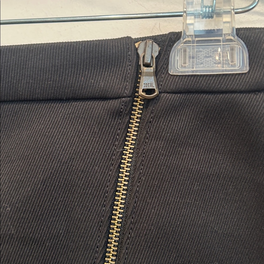 J. Crew Black Career Pencil Skirt with Diagonal Zipper Womens size 6 new - Picture 2 of 4